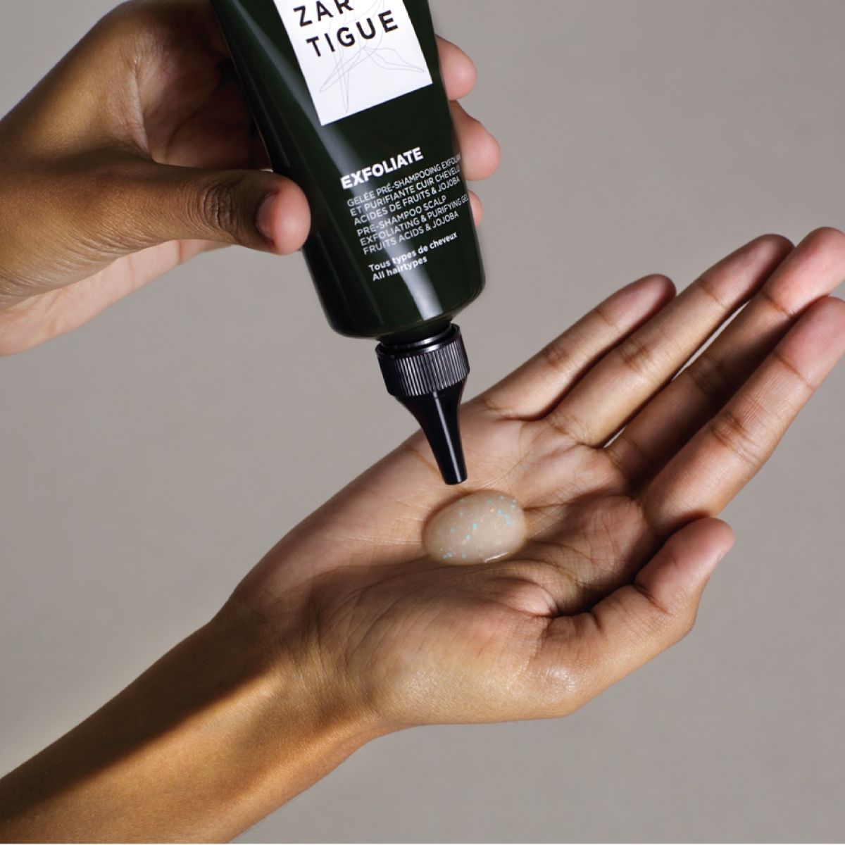 Exfoliate Gel Pre - Shampoo - Lazartigue